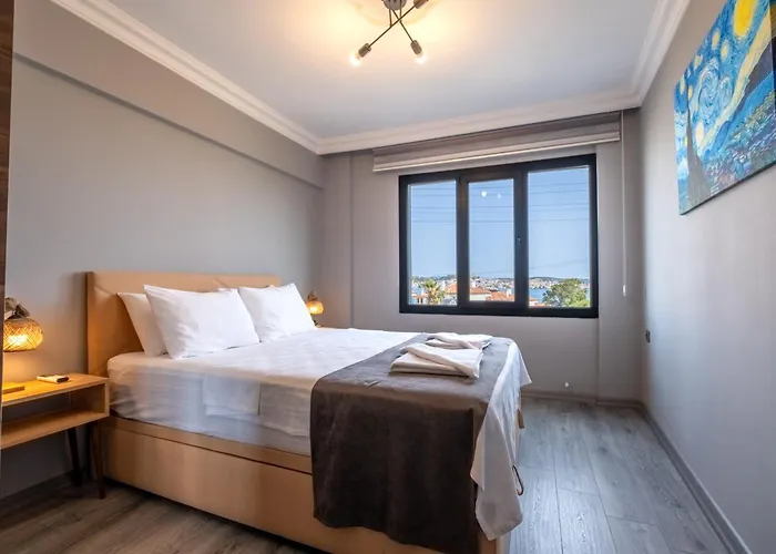 Select Cunda - Sea View With Garden 2 Bedroom At Cunda Island Apartment *