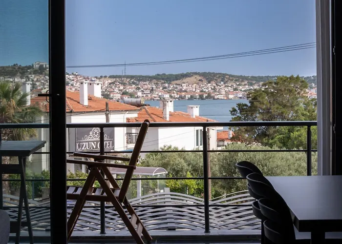 Select Cunda - Sea View With Garden 2 Bedroom At Cunda Island Apartment *