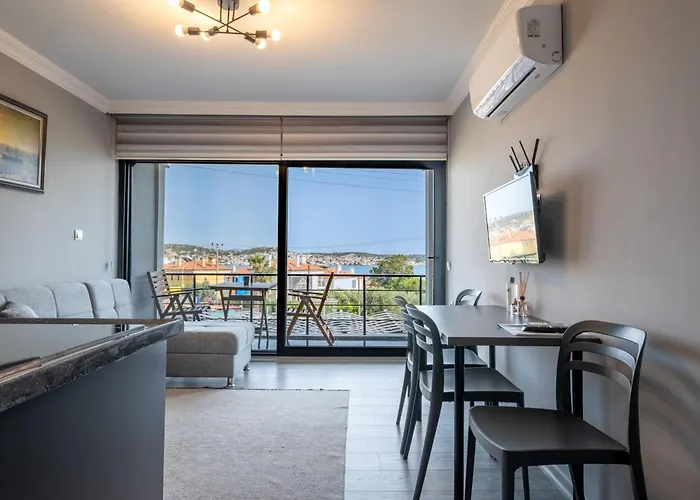 Apartment Select Cunda - Sea View With Garden 2 Bedroom At Cunda Island *