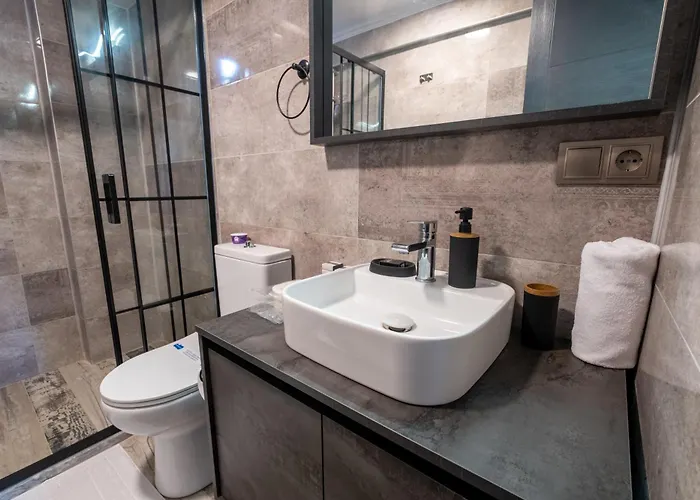 Select Cunda - Sea View With Garden 2 Bedroom At Cunda Island Apartment Ayvalı